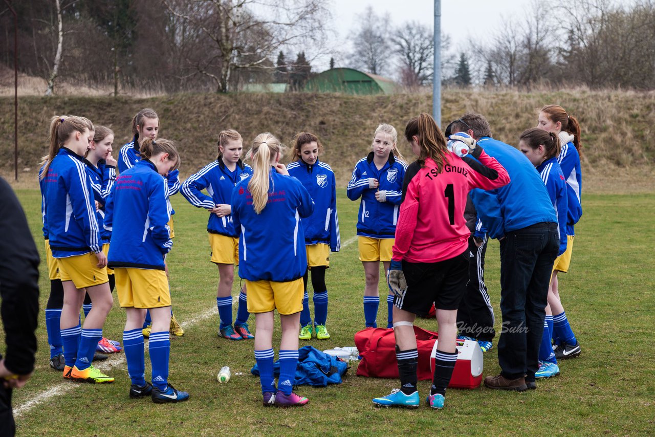 Bild 92 - B-Juniorinnen Tus Tensfeld - TSV Gnutz o.W. : Ergebnis: 1:3